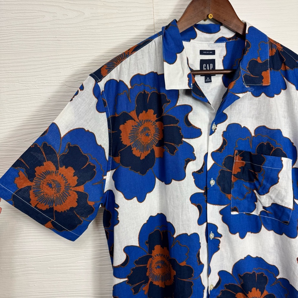 GAP Men Linen-Cotton White & Blue Floral Button Down Shirt Resort Wear Vacation - Picture 4 of 7